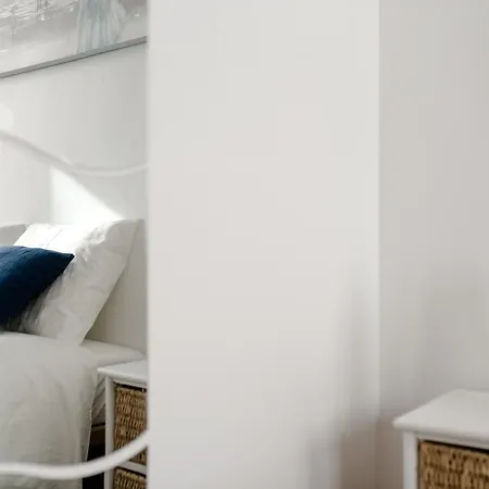 Lapa Meio - Apt. With Terrace Between Estrela And Santos Quarters Apartment *