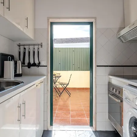 Διαμέρισμα Lapa Meio - Apt. With Terrace Between Estrela And Santos Quarters